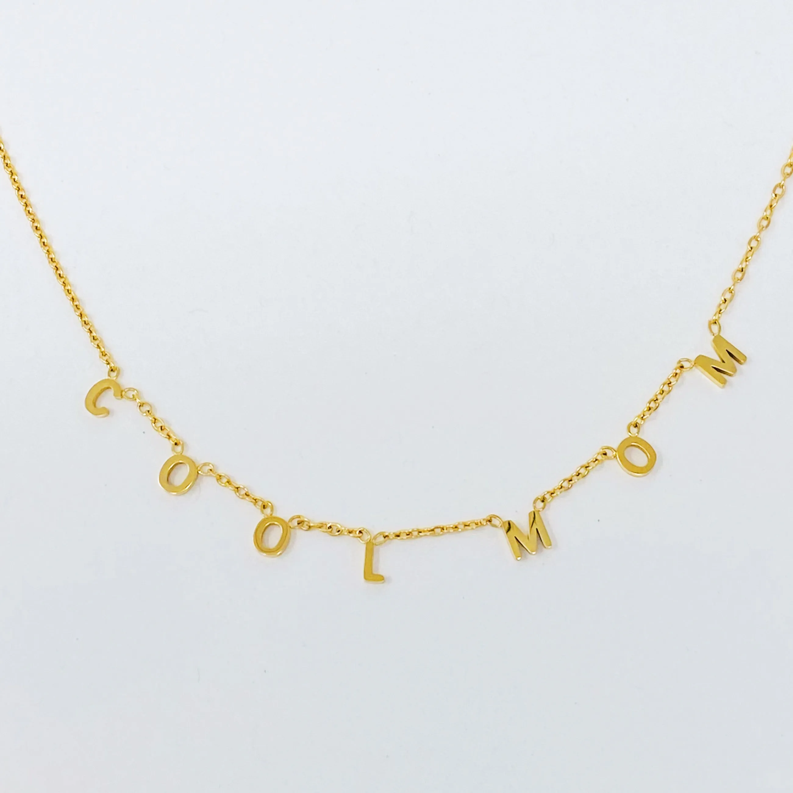 18 K gold plated Cool Mom Letter Necklace