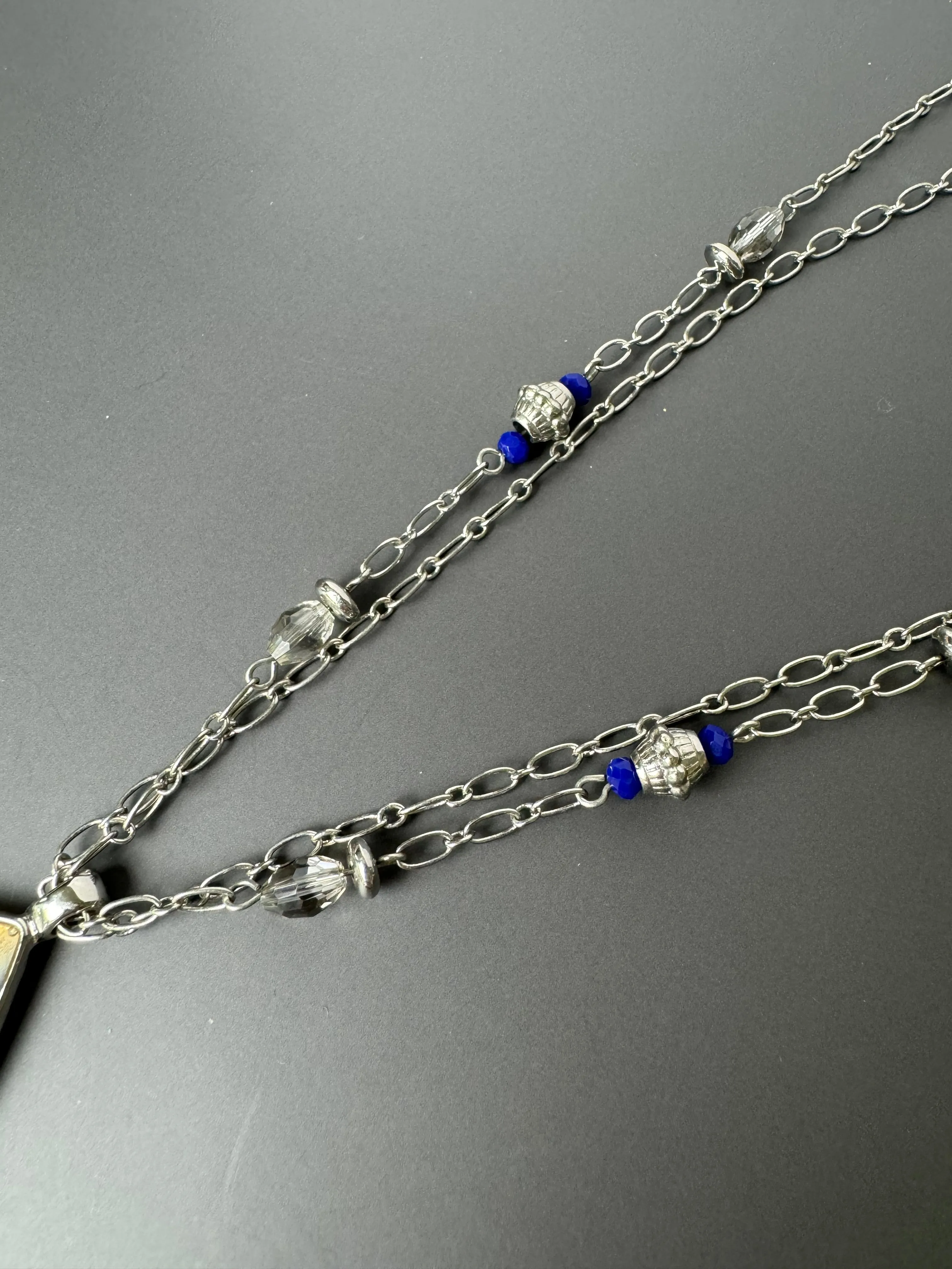 Chicos Blue & Cream Stone Teadrop Pendant Silver Tone Necklace