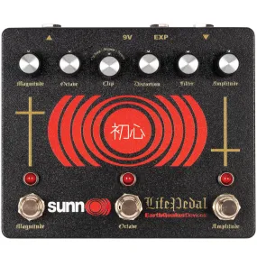Earthquaker Sunn O))) Life Pedal V3 Octave Distortion and Booster Effect